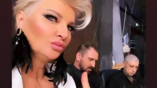 Шеф Силвена Роу снима новия сезон на MasterChef с шармантни бижута