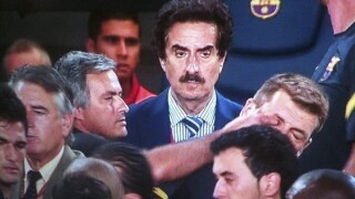 Лудостта на Суперкупата: От настъпването на Стоичков до изцепката на Жозе