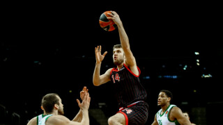 Везенков с 11 точки при драматична загуба на 