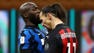 Изгониха Ибра, смениха съдията, а 