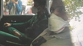 Върнаха Новак Джокович в хотела за мигранти (ВИДЕО)