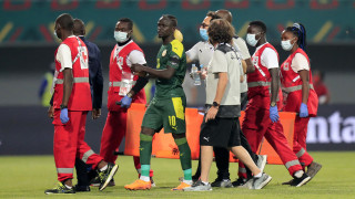 Мане класира Сенегал на четвъртфинал, напусна с мозъчно сътресение