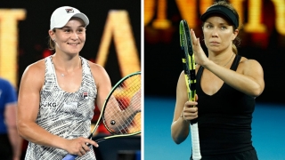 Даниел Колинс и Ашли Барти спорят за трофея от Откритото първенство на Австралия