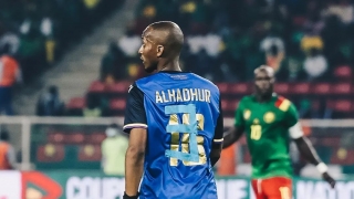 Глобиха Коморските острови заради номер с... тиксо (ВИДЕО)