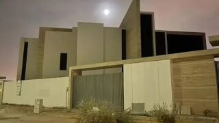 Арабският дом на Кристиано - за 14 милиона евро и с водопад