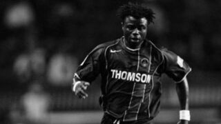 Звезда на Камерун и ПСЖ почина на 40