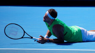 Гришо се справи с неудобен руснак и адска жега в Мелбърн