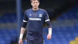 Гадже изневери на футболист, той й отмъсти брутално (ВИДЕО)