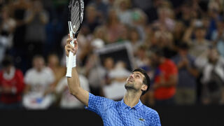 Джокович профуча през австралиец за 1/4-финал в Мелбърн