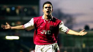 Един перверзник по-малко: ФИФА изхвърли Овермарс за една година