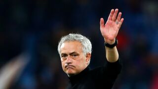 Моуриньо побесня! Пари, лъжи и истините за Бенфика