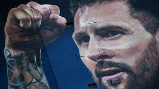 Светът затаява дъх: Меси решава съдбата си