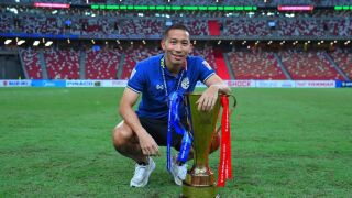 Играч с фамилия от 19 букви мъчи коментаторите