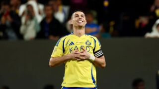 Роналдо започна 2025-a с гол от дузпа, изнерви вратар (ВИДЕО)