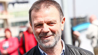 Водят ли се преговори между Стойчо Младенов и ЦСКА?