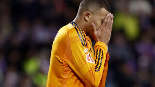 Мбапе беше заключен в хотелска стая 5 дни, а когато се качи на кантара, не можа да повярва на очите си