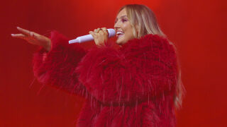 Певица от женската група Little Mix отново стана майка - ето коя от звездите (СНИМКИ)