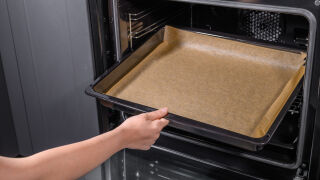 Този трик с хартия за печене спестява време и нерви