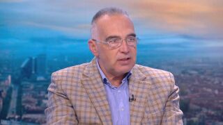 Снимка: Антон Кутев: Долна пропаганда е, че Румен Радев е пропутински настроен