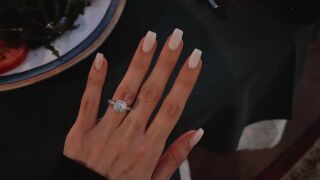 Певицата Лидия се сгоди? Ето какво разкри пред фенове (СНИМКИ+ВИДЕО)