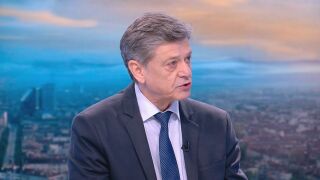 Снимка: Ген. Константин Попов: Излизането на Румен Радев на политическия терен в този момент е грешка