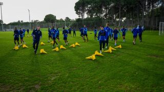 Защо в Левски все още не мислят за Суперкупата? (ВИДЕО)