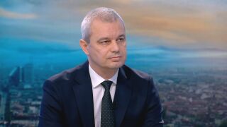 Снимка: Костадинов: Дава се време за последни сделки на правителството. И може би договаряне на "мек преход"