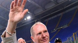 Гаскойн излезе от болницата, но е разорен