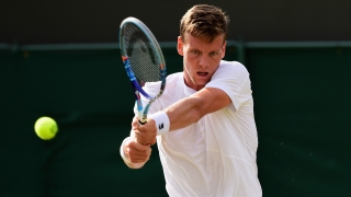 Въпрос на заблуден репортер издразни отпадналия Бердих (ВИДЕО)