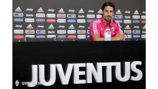 Ювентус представи официално Кедира (СНИМКИ)