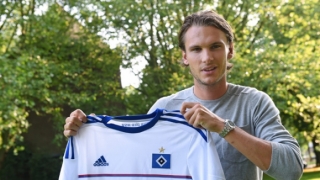 Екдал смени Каляри с Хамбургер