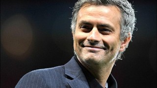 Моуриньо пристигна с влака