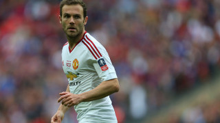 Манчестър Юнайтед може да включи Мата в сделката за Погба