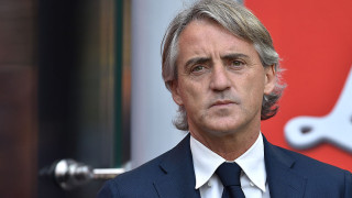 Манчини застава начело на Италия