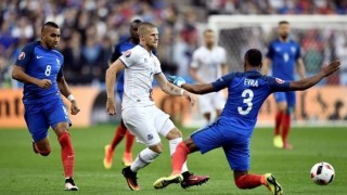 Исландски национал ще играе в Премиър лийг