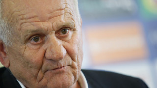 Люпко: Звезда не е аутсайдер дори срещу Барселона