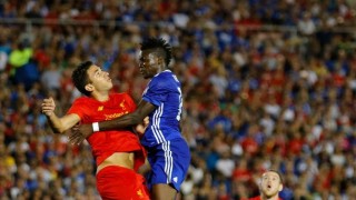 Халф на Ливърпул в болница с мозъчно сътресение