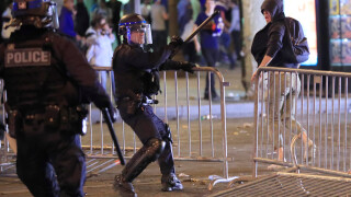 След класирането: Празнични фойерверки паникьосаха Ница. 30 са ранени (ВИДЕО)