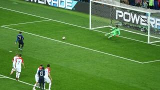 VAR с историческа дузпа на световен финал 