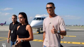 Кристиано Роналдо се прибра в Италия