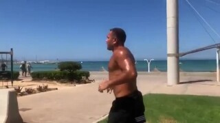 Кросът на Кобрата край плажа в Майорка (ВИДЕО)