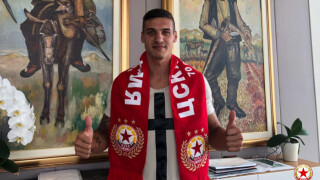 Десподов удължи договора си с ЦСКА