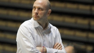 Константин Папазов остава начело на 