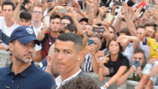 Роналдо вдигна цените на билетите на... конкурентите