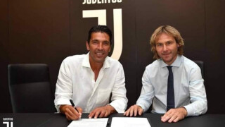 Джанлуиджи Буфон отново е играч на 