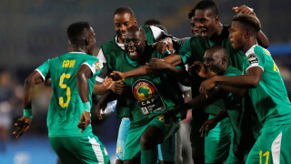 Много пропуски и един гол пратиха Сенегал сред четирите най-добри