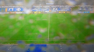 Дъжд отложи историческото първо домакинство на 