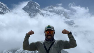 Втори българин изкачи К2