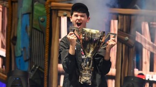 16-годишен спечели 3 млн. долара от Fortnite (ВИДЕО)
