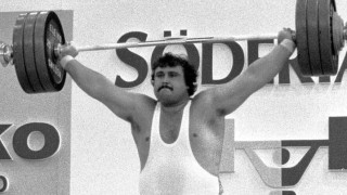 Автомобилна катастрофа отне живота на великия щангист Антонио Кръстев